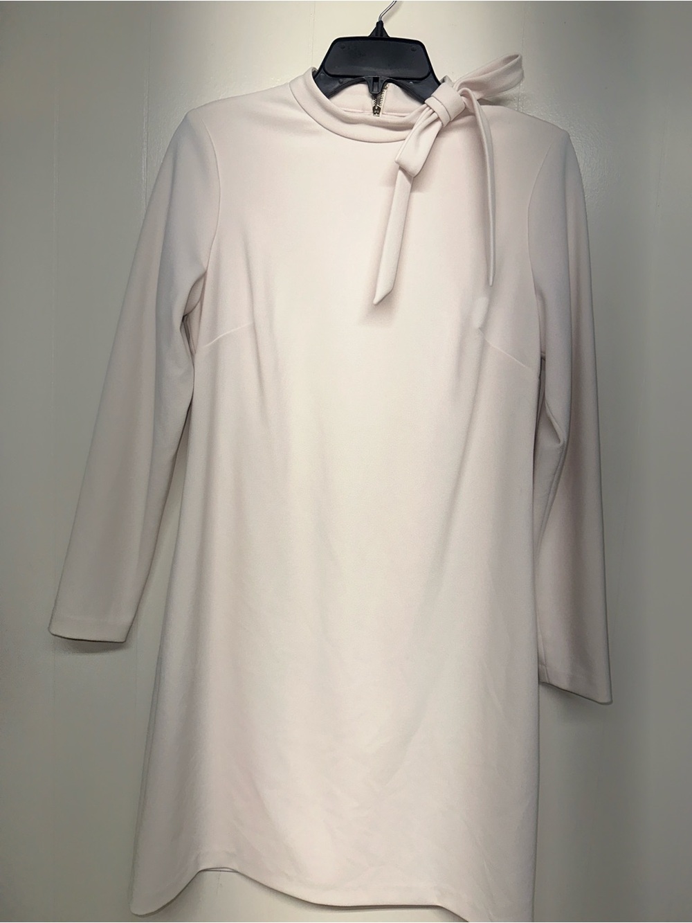 New Calvin Klein CHERRY BLOSSOM Long Sleeve Shift Dress Tie Neck size 8 - Picture 11 of 11